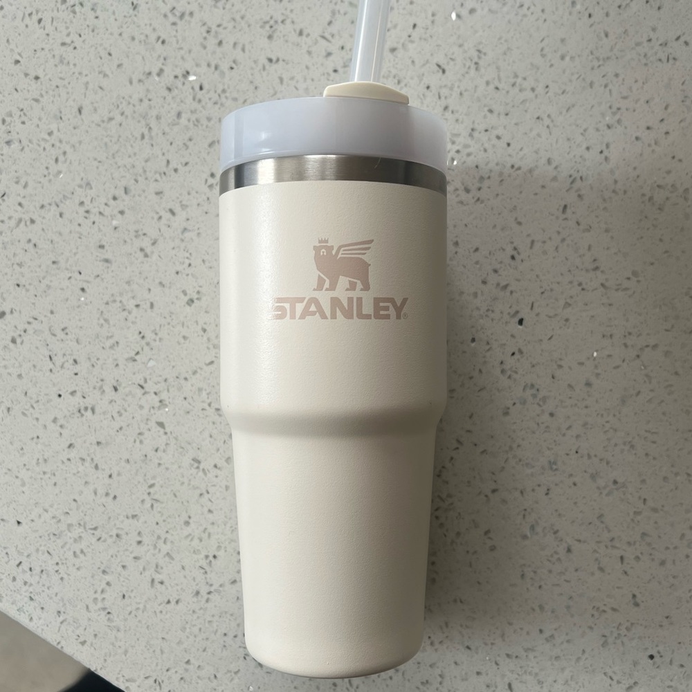 THE QUENCHER H2.0 FLOWSTATE™ TUMBLER | 14 OZ